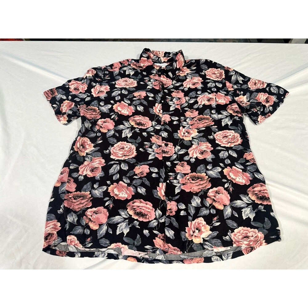 Urban Outfitters Wandering Rose Mens Medium Black Pink Floral Rayon Shirt